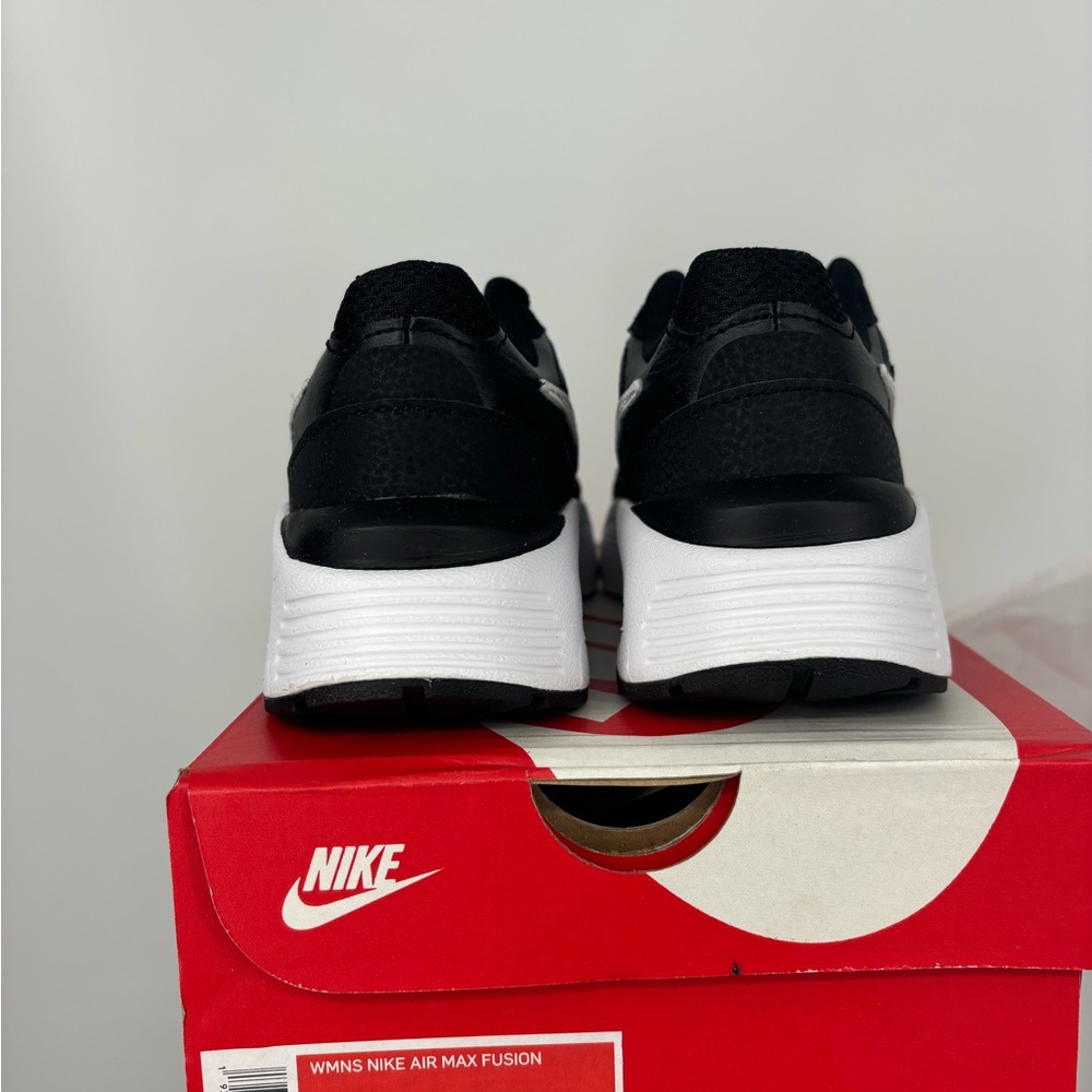 Nike Women’s Air Max Fusion Size 5.5 - Picture 2 of 5